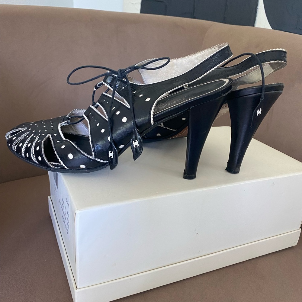 Chanel Vintage Leather pumps, size 41, in good condition - Picture 5 of 8
